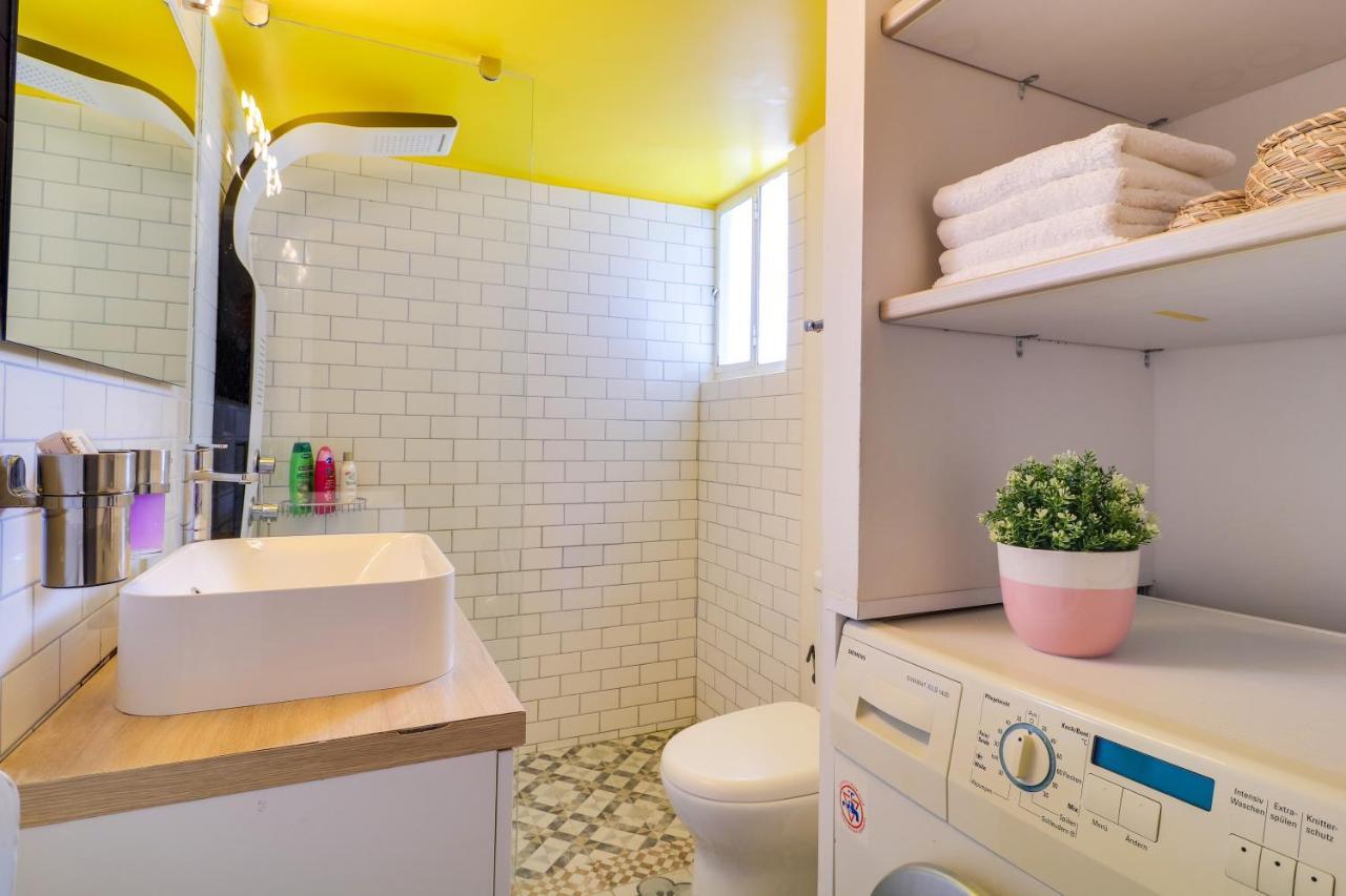 Spacious Central Flat☆3Min To Metro☆Ac|Netflix|Pc Athena Bagian luar foto