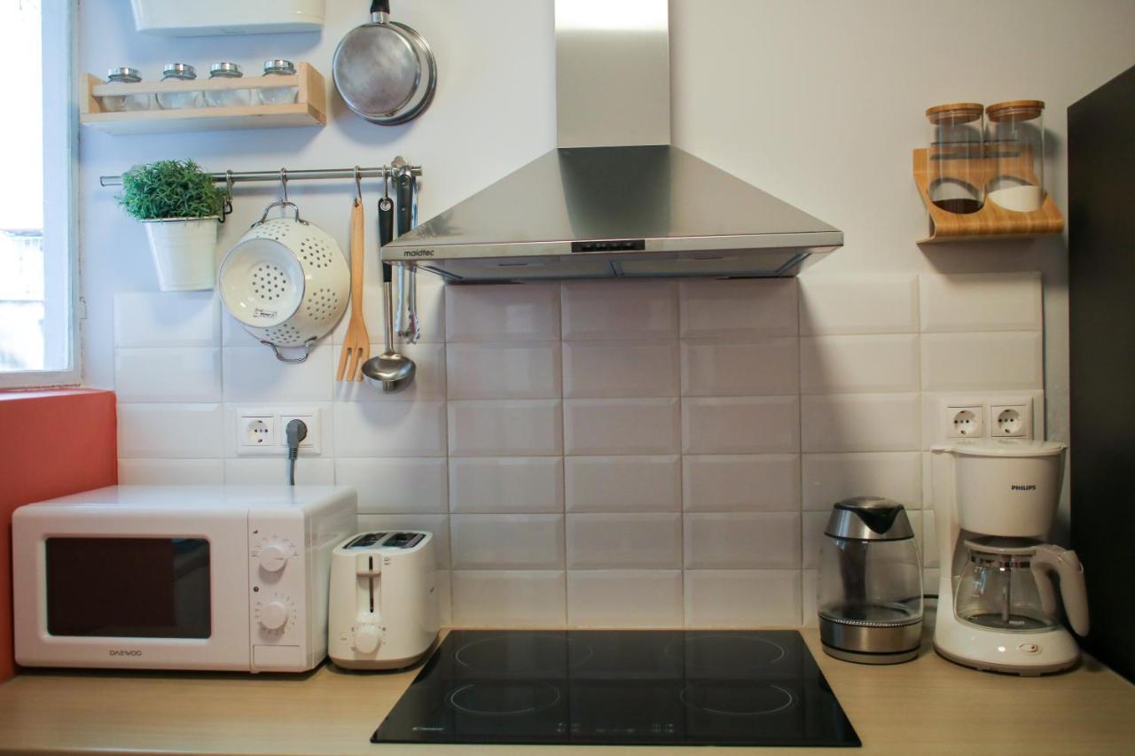 Spacious Central Flat☆3Min To Metro☆Ac|Netflix|Pc Athena Bagian luar foto